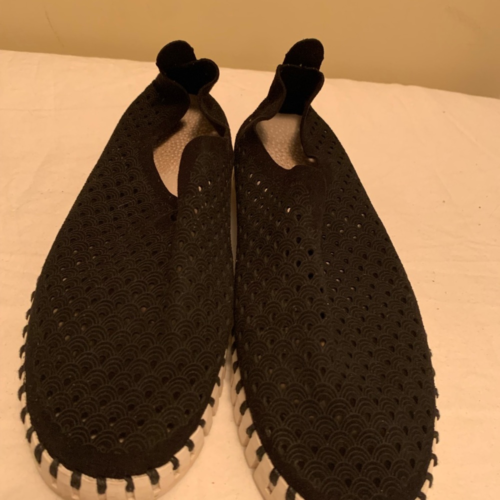 Ilse Jacobsen Black and White Slip-On Shoes - 9